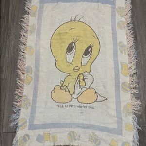 Tweety Bird Throw Blanket
